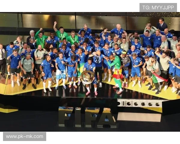 2025年足球界十佳球星排名揭晓谁能问鼎世界之巅