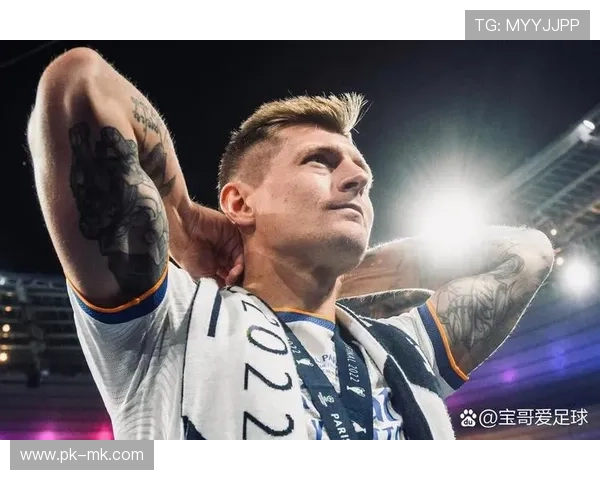 德国足球队30大球星盘点 从传奇到现役的精彩瞬间与成就解析