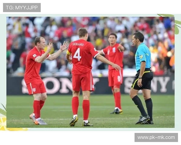 足球界十大顶级裁判球星盘点 他们的判罚影响力超越比赛